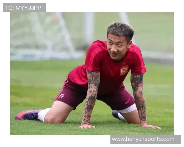 足球明星荣浩的成长历程与辉煌成就全解析